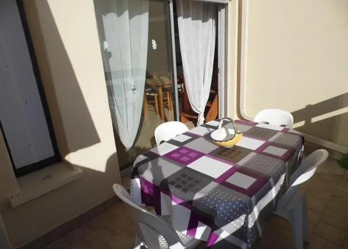 2 Pieces Avec Mezzanine Et Parking Prive, Animaux Admis - Fr-1-326-405 Appartement Marseillan (Herault)